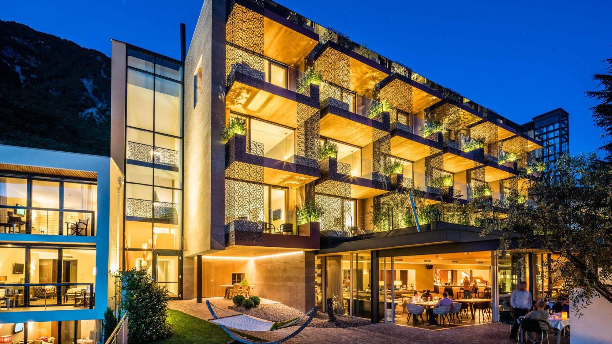 Postal / Burgstall Hotel Muchele מראה חיצוני תמונה